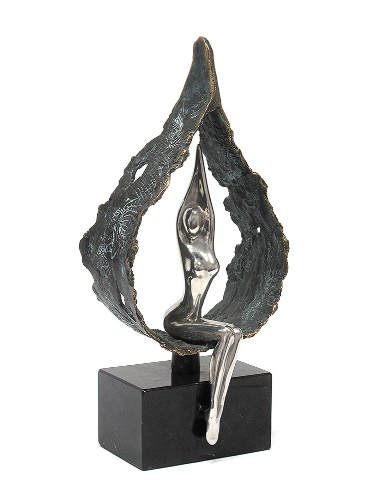 Antiques & Collectables Auction