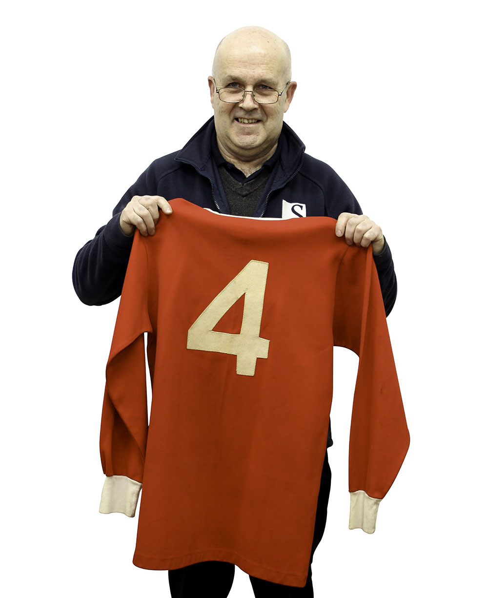 Tommy 'The Anfield Iron' Smith's Liverpool FC Shirt to be auctioned