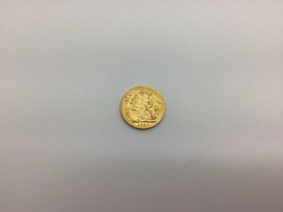 Lot 443 - 1921 George V Gold Sovereign, Perth Mint.