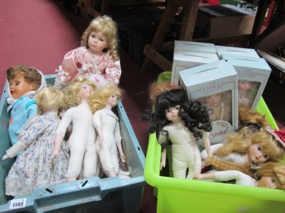 Lot 1140 - Dolls, including Classique Collection, rubber...