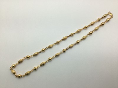 Lot 181 - Unoaerre Modern Bead Link Necklace, stamped...