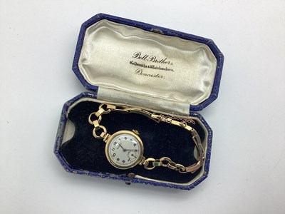 Lot 133 - Rotary; A 9ct Gold Cased Ladies Wristwatch, to...