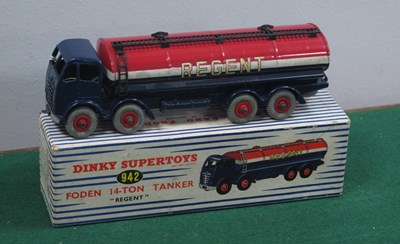 Lot 637 - Dinky Toys No 942 Foden 14 Ton Regent Tanker,...