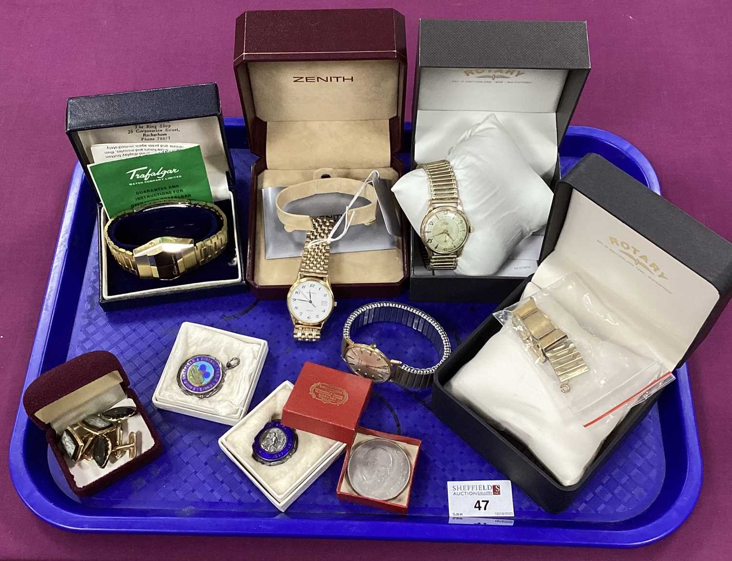 Lot 47 - Retro Trafalgar Quartz Gent's Wristwatch, on...