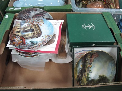 Lot 1093 - Crown Staffordshire Cabinet Plates (boxed),...