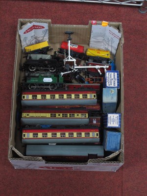 Lot 412 - Two Hornby Dublo 'OO' Gauge/4mm Two Rail Class...