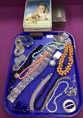 Lot 5 - Vintage and Later Costume Jewellery, including...