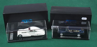 Lot 585 - Two 1:43rd Scale Highly Detailed Diecast Model...