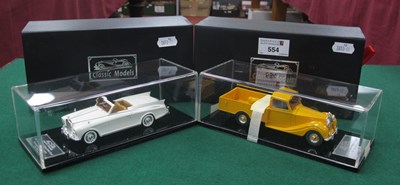 Lot 554 - Two 1:43rd Scale Highly Detailed Diecast Model...