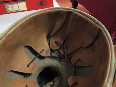 Lot 796 - A WWI German Saxon Felt Czapka, with Saxon...