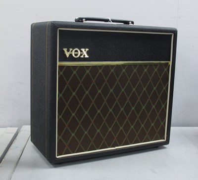 Lot 311 - Vox Pathfinder 15R Guitar Amplifier, serial...