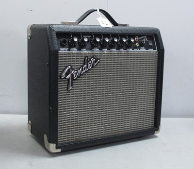 Lot 312 - Fender Frontman 15R Guitar Amplifier, serial...
