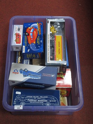 Lot 495 - Ten Diecast and Plastic Model Commercial...