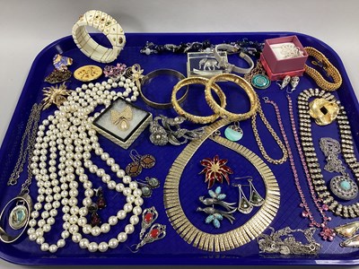Lot 63 - Imitation Pearls, Indian gilt metal bangles,...