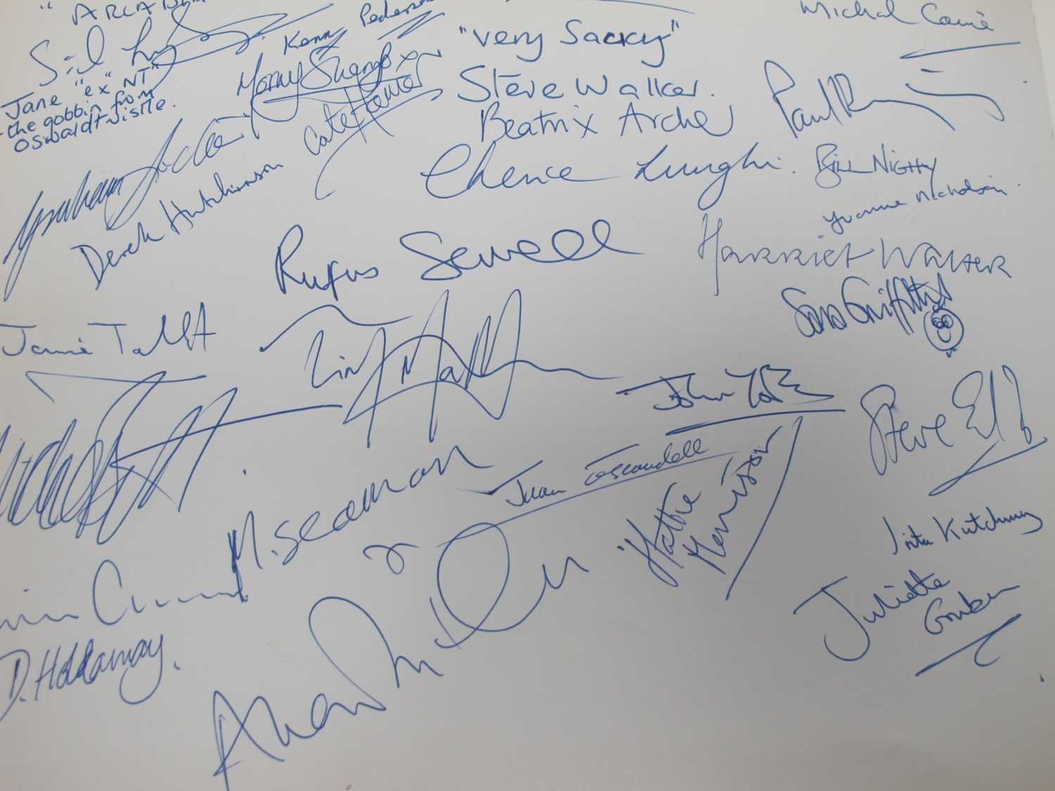 Autograph Def Lot 1259 - Autographs - signed in a