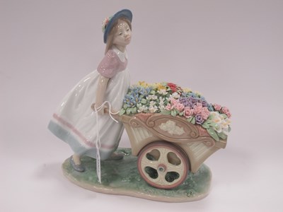 Lot 1204 - Lladro figure "Love's Tender Tokens" in...