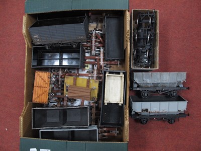Lot 323 - Nineteen "G" Gauge Unboxed Items of Four Wheel...