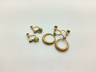 Lot 192 - A Pair of Vintage Dainty Peridot Two Stone...