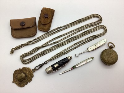 Lot 98 - Vintage Guard / Muff Type Chain, suspending...