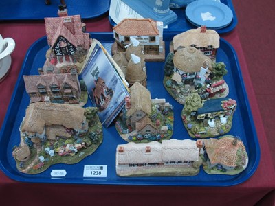 Lot 1238 - Lilliput Lane Cottages, Beekeepers Cottage,...