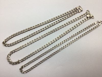 Lot 145 - A Flat Curb Link Chain, stamped "925" (clasp...