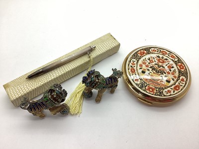Lot 97 - A Pair of XX Century Chinese Gilt Filigree and...