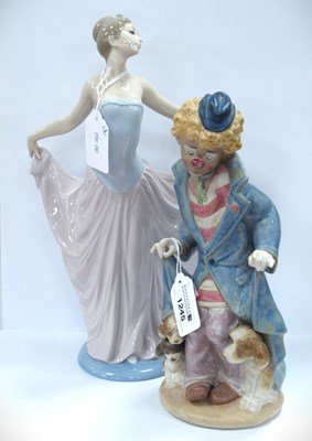 Lot 1245 - Lladro Figurine of a Clown, 26cm in height,...