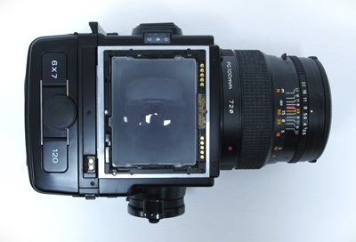 Lot 1299 - Bronica GS-1 camera 3129479, Seiko PG100mm...