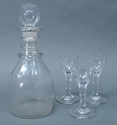 Lot 1002 - An XVIII/Early XIX Century Mallet Form Glass...