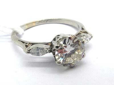 Lot 179 - A Single Stone Diamond Ring, the brilliant cut...
