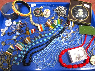 Lot 96 - An Assortment of Costume Jewellery to include...