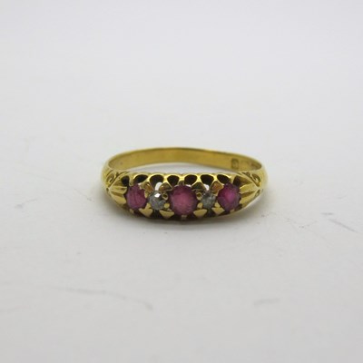 Lot 206 - An Edwardian 18ct Gold Ruby and Dimond Set...