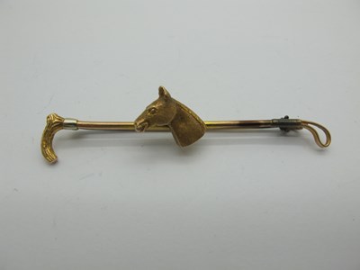 Lot 199 - A Vintage Horse Head and Crop Bar Brooch,...