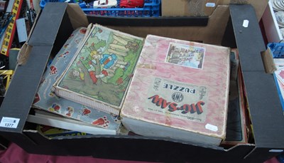 Lot 1377 - Jigsaws to include GWR puzzle and Yogi bear,...