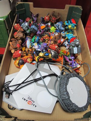 Lot 1014 - Activision Skylanders portal and figures from...