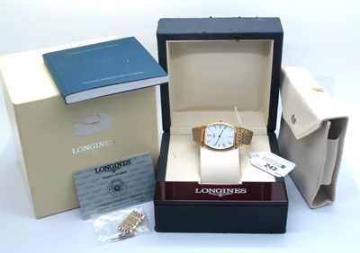 Lot 243 - Longines; A La Grande Classique Bi-Colour Gent'...