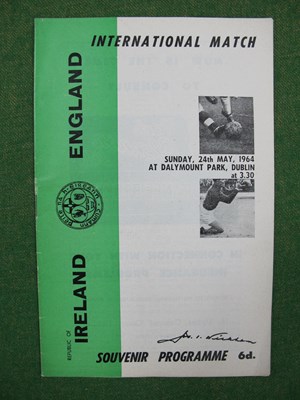 Lot 606 - 1964 Ireland v. England Football Programme, at...