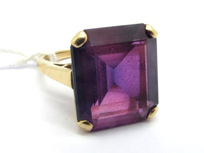 Lot 155 - A 9ct Gold Stone Set Dress Ring, rectangular...