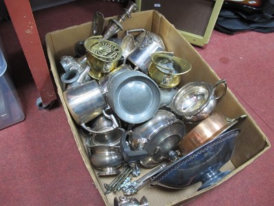 Lot 1045 - A large collection of silver plate items to...