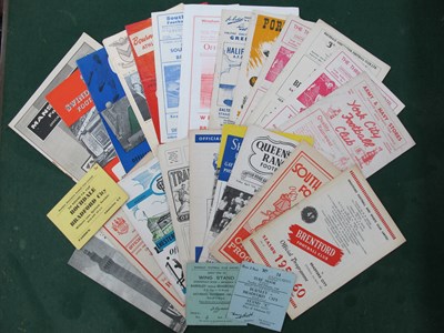 Lot 808 - 1959-60 Bradford City Away Programmes,...