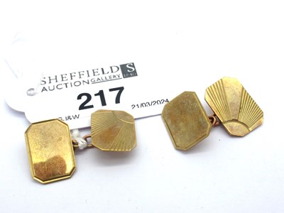 Lot 217 - A Pair of 9ct Gold Cufflinks, the rectangular...