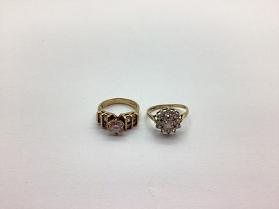 Lot 243 - A 9ct Gold Dress Ring, the claw set stone set...