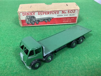 Lot 654 - Dinky Supertoys No. 502 - Foden Flat Truck,...