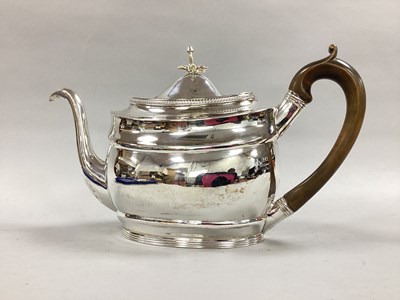Lot 97 - A Georgian Hallmarked Silver Tea Pot, Peter &...