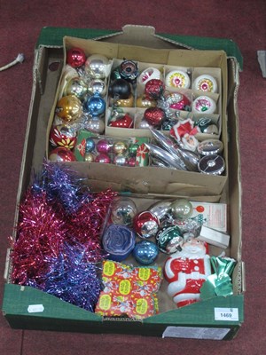 Lot 1469 - Vintage Christmas Baubles, Harley Quinn...