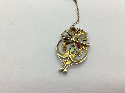 Lot 222 - A Decorative Edwardian Pearl Set Necklace, of...
