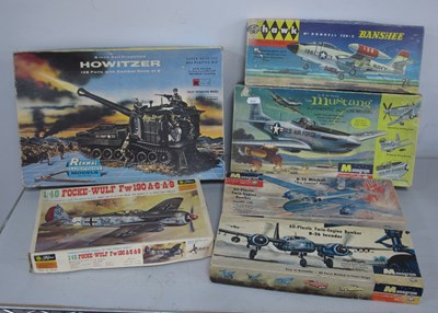 Lot 462 - Six Plastic Model Kits by Monogram, Hawk,...
