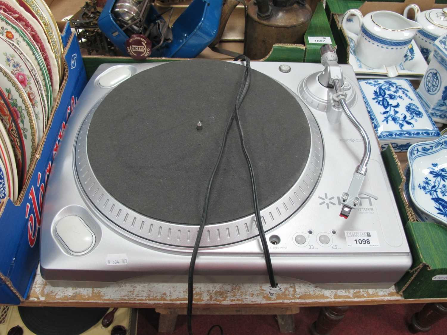 Lot 1088 - Ion ITTUSB Turntable.