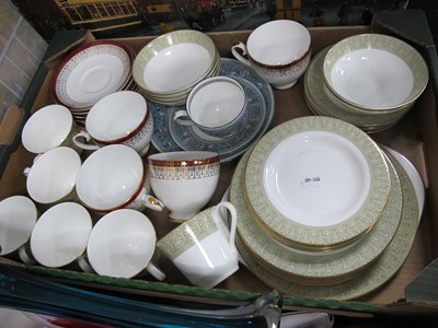 Lot 1053 - Royal Doulton 'Sonnet' part tea service...