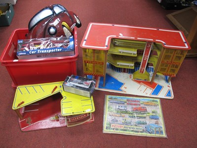 Lot 496 - A Toy Works Garage and Showroom (damaged /...